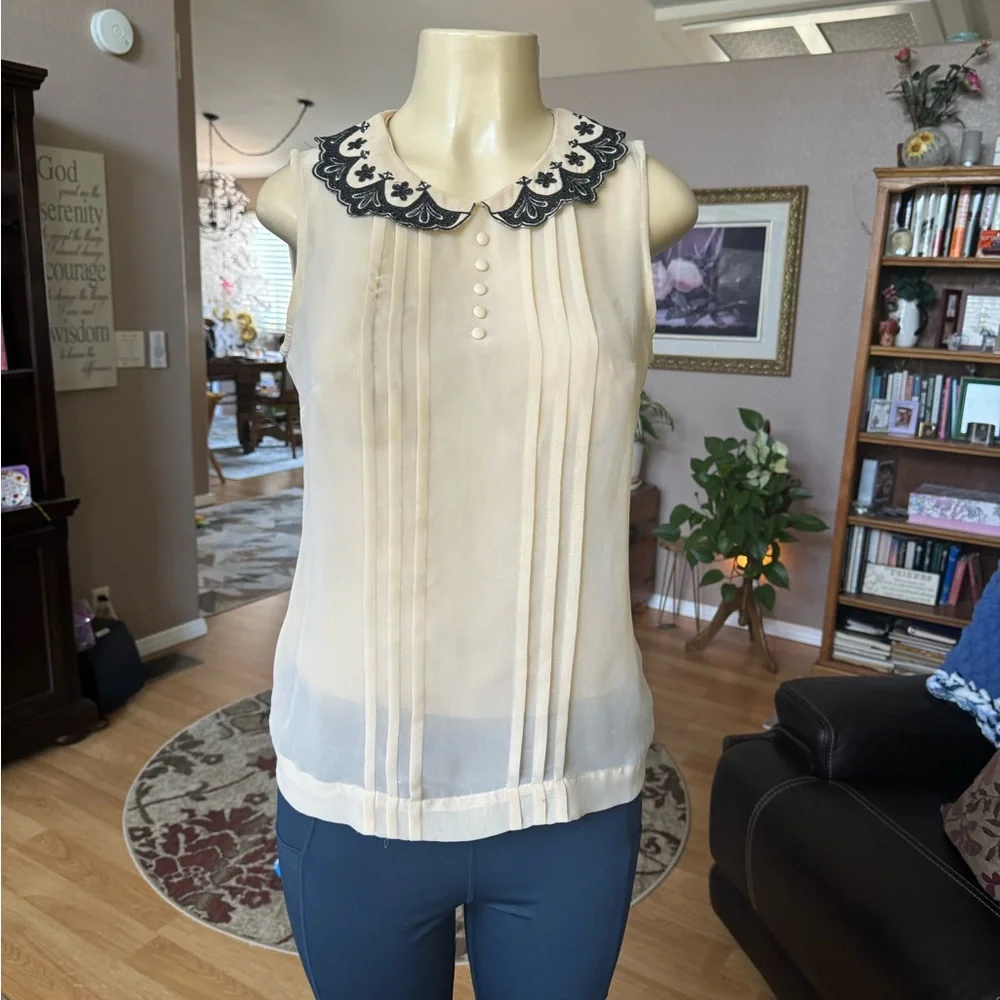 Charlotte Russe black & beige sheer sleeveless blouse-size M - Picture 1 of 9